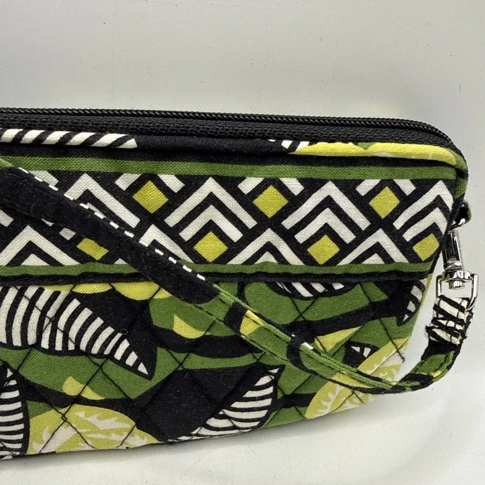 Vera Bradley Wristlet 